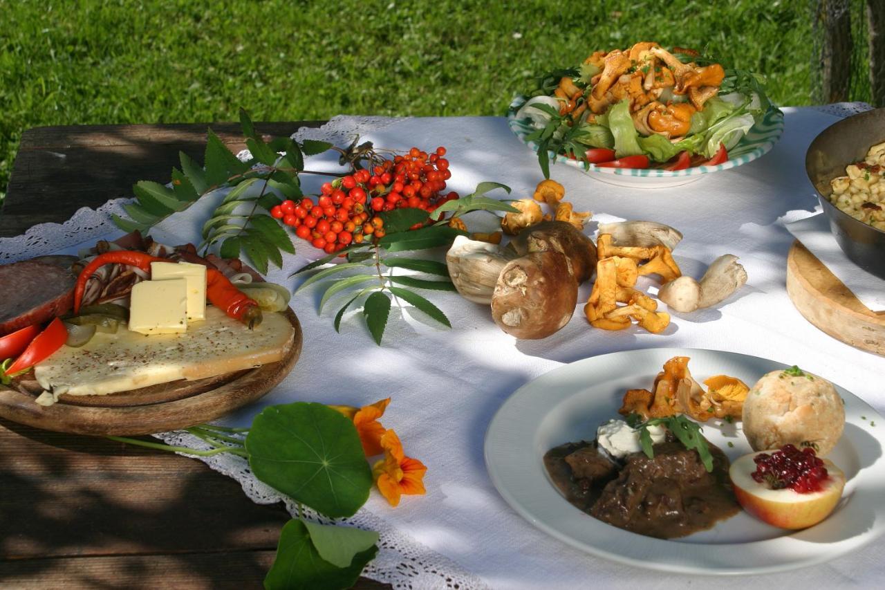 Bed and Breakfast Senninger Alm Hollersbach im Pinzgau Esterno foto