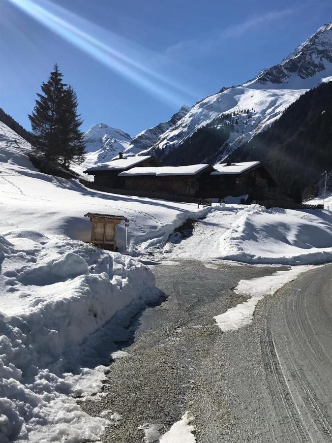 Bed and Breakfast Senninger Alm Hollersbach im Pinzgau Esterno foto