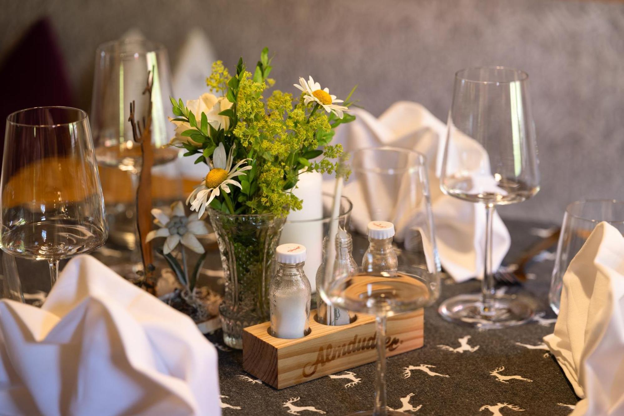 Bed and Breakfast Senninger Alm Hollersbach im Pinzgau Esterno foto